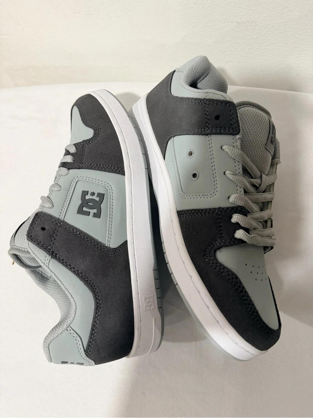 DC Low-Top Skate Sneakers in Light Gray and Dark Gray size US 8.5 men